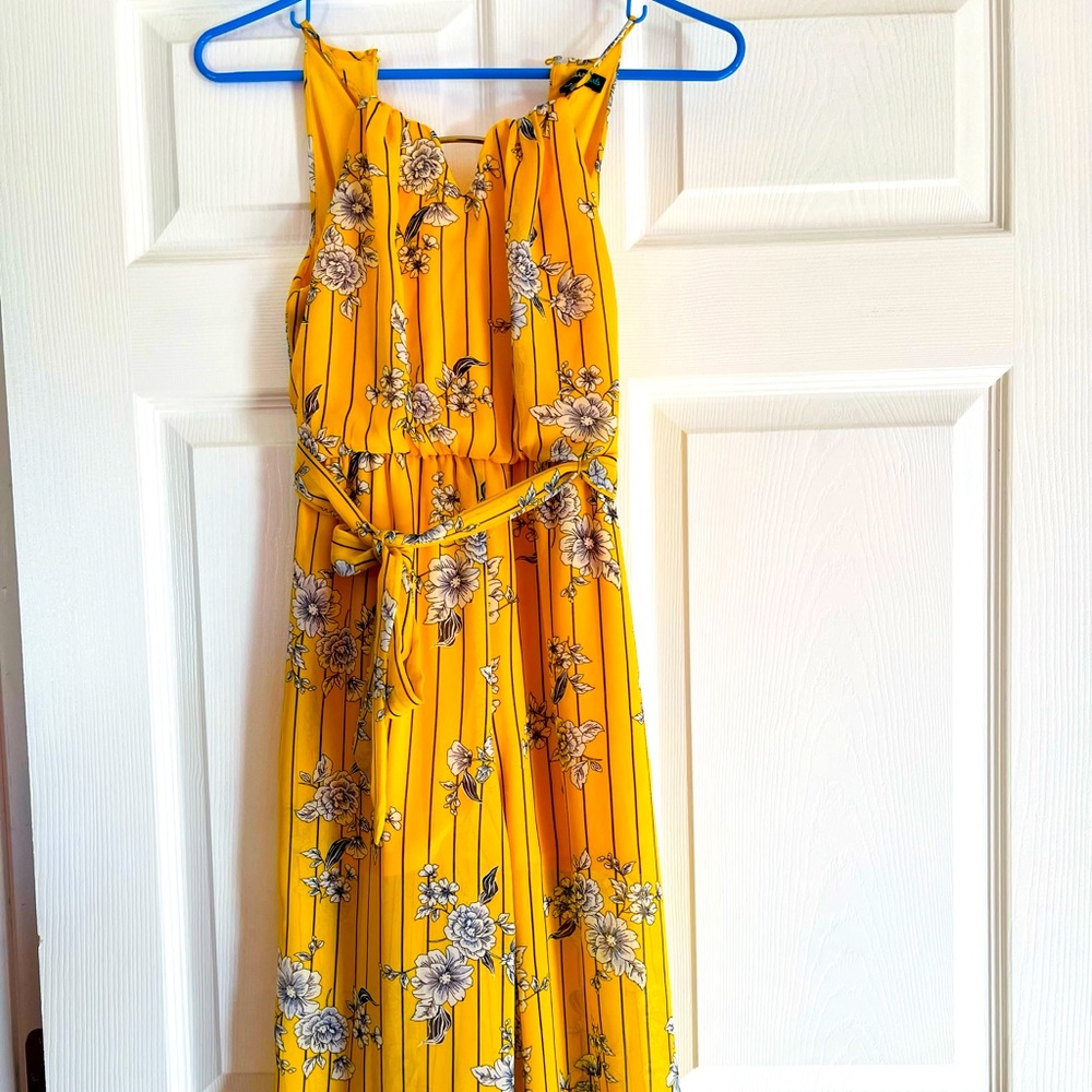 Big girl’s floral jumper